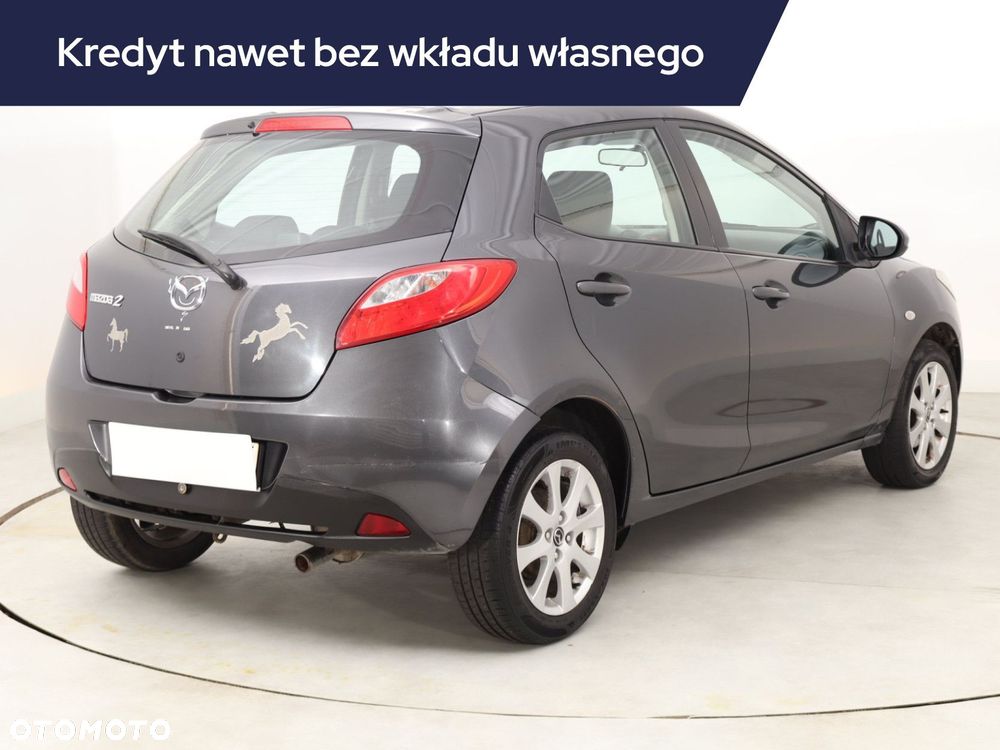 Mazda 2 - 7