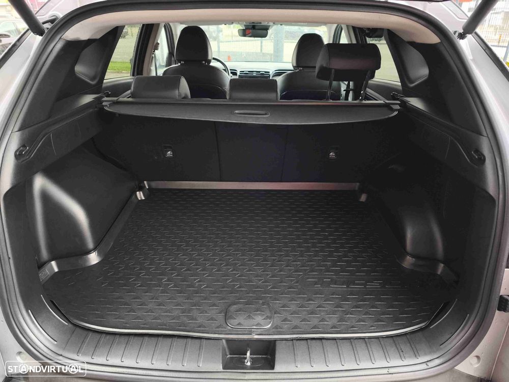 Hyundai Tucson 1.6 CRDi Vanguard DCT - 13