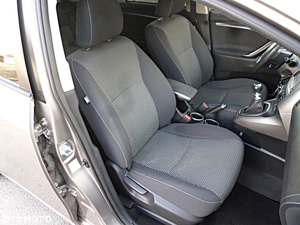 Toyota Verso 1.8 7-Sitzer Edition S+ - 23