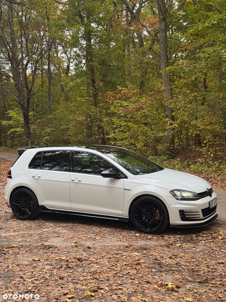 Volkswagen Golf 2.0 TDI BMT GTD DSG - 4