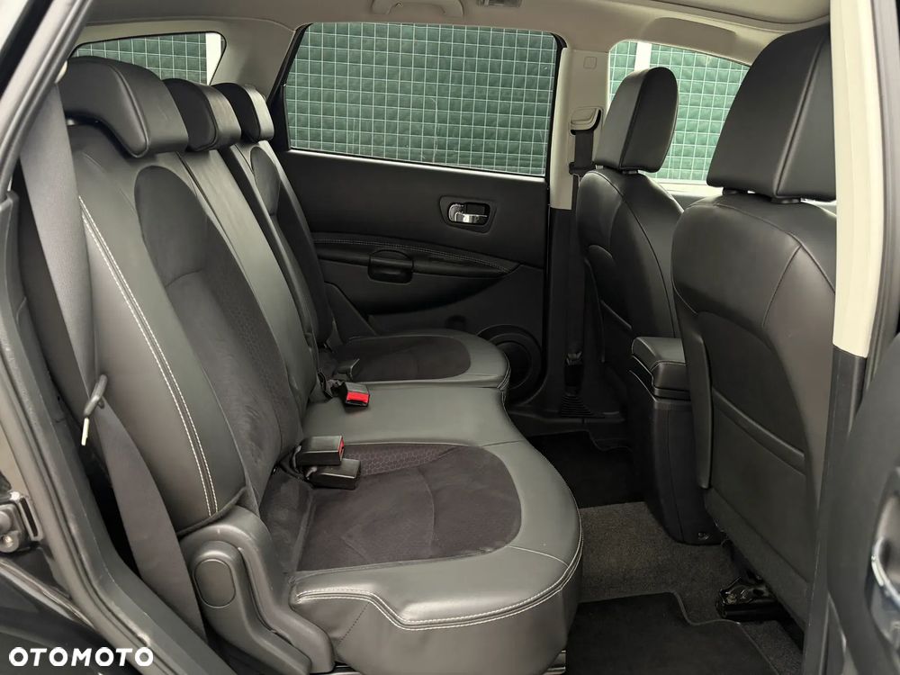 Nissan Qashqai+2 - 33
