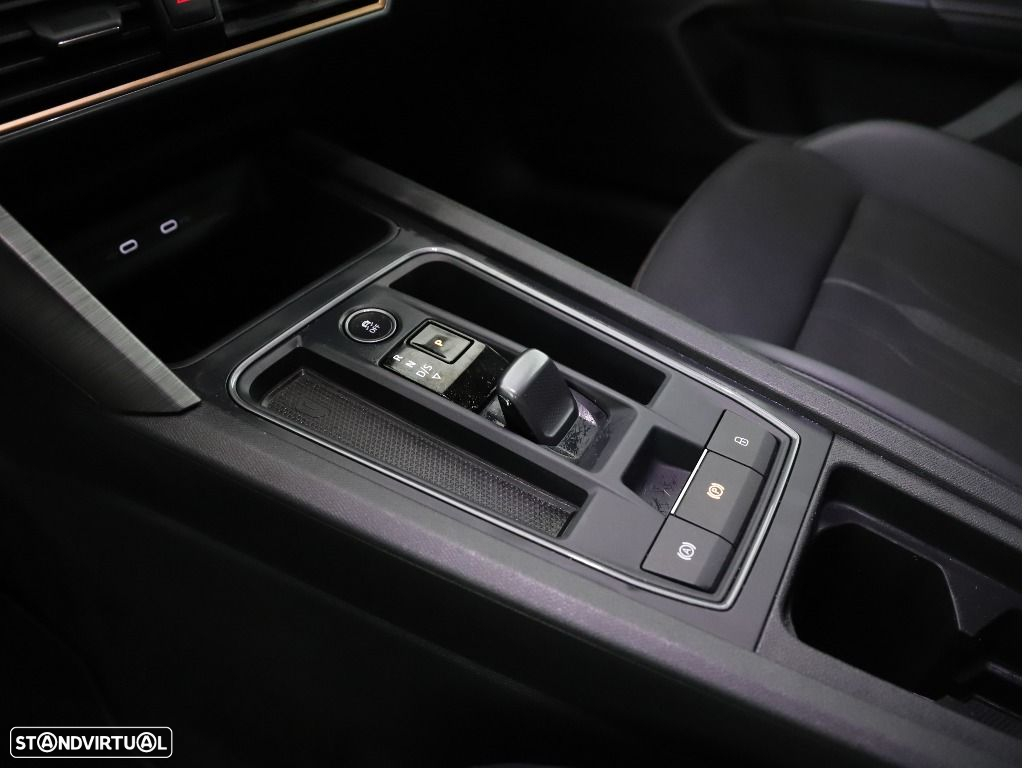 Cupra Formentor 1.4 e-Hybrid DSG VZ - 25