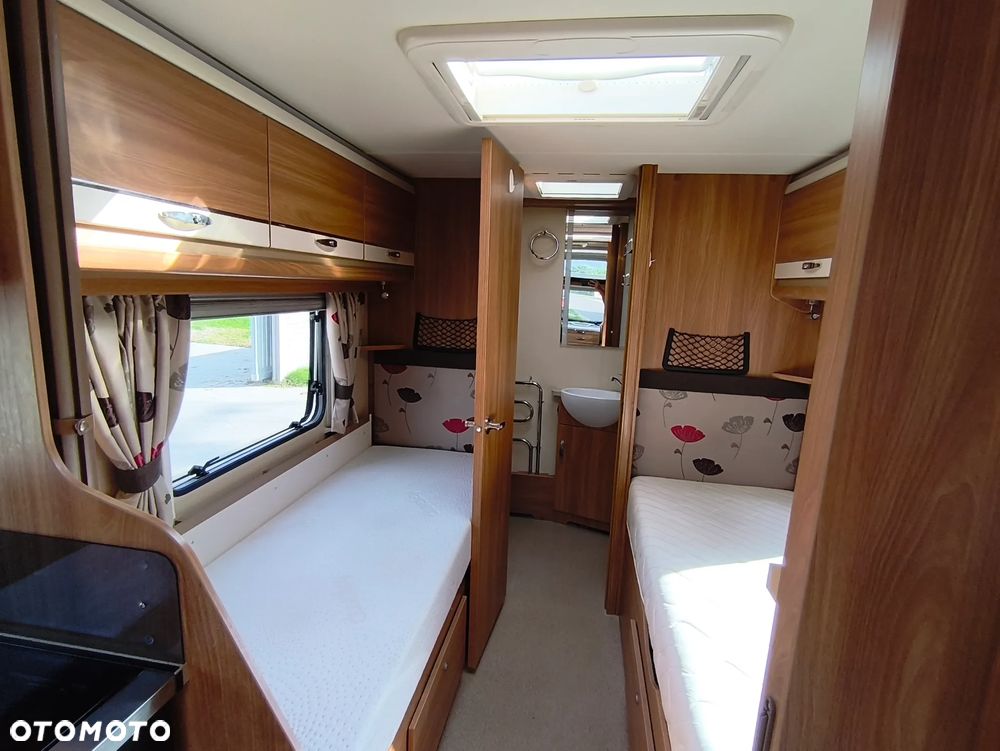 SWIFT Challenger 565 SE - 26