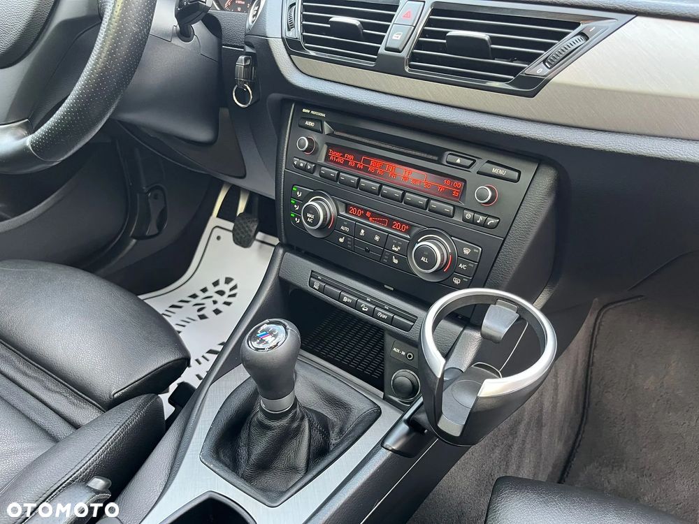 BMW X1 xDrive20d - 32