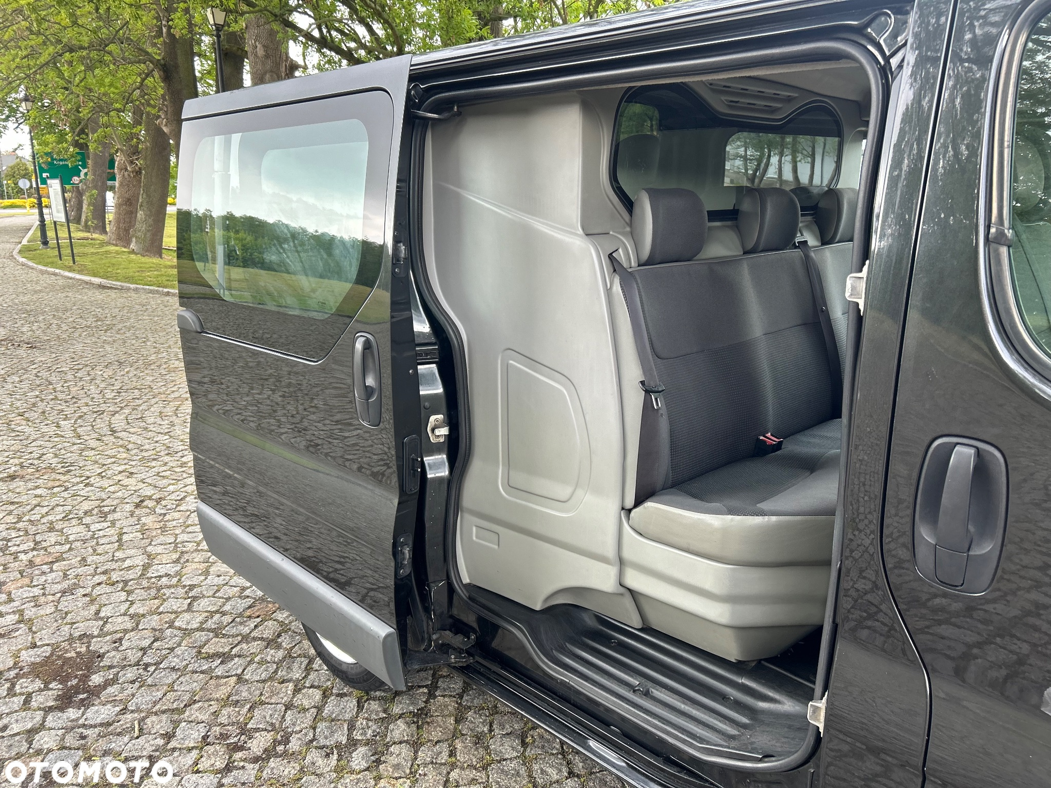Opel Vivaro - 21
