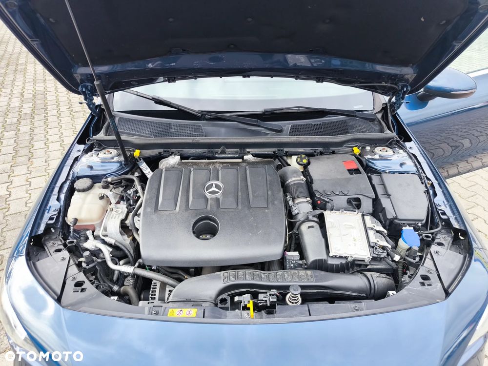 Mercedes-Benz CLA 180 d Progressive 7G-DCT - 26