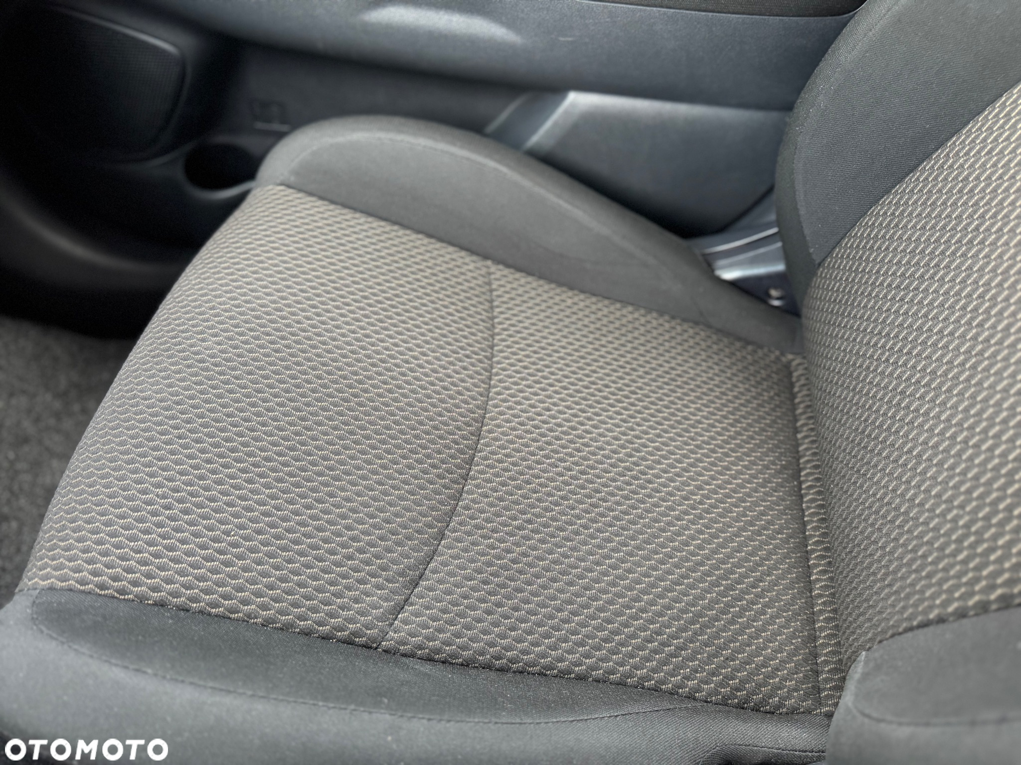 Mitsubishi ASX 1.6 2WD Invite - 28