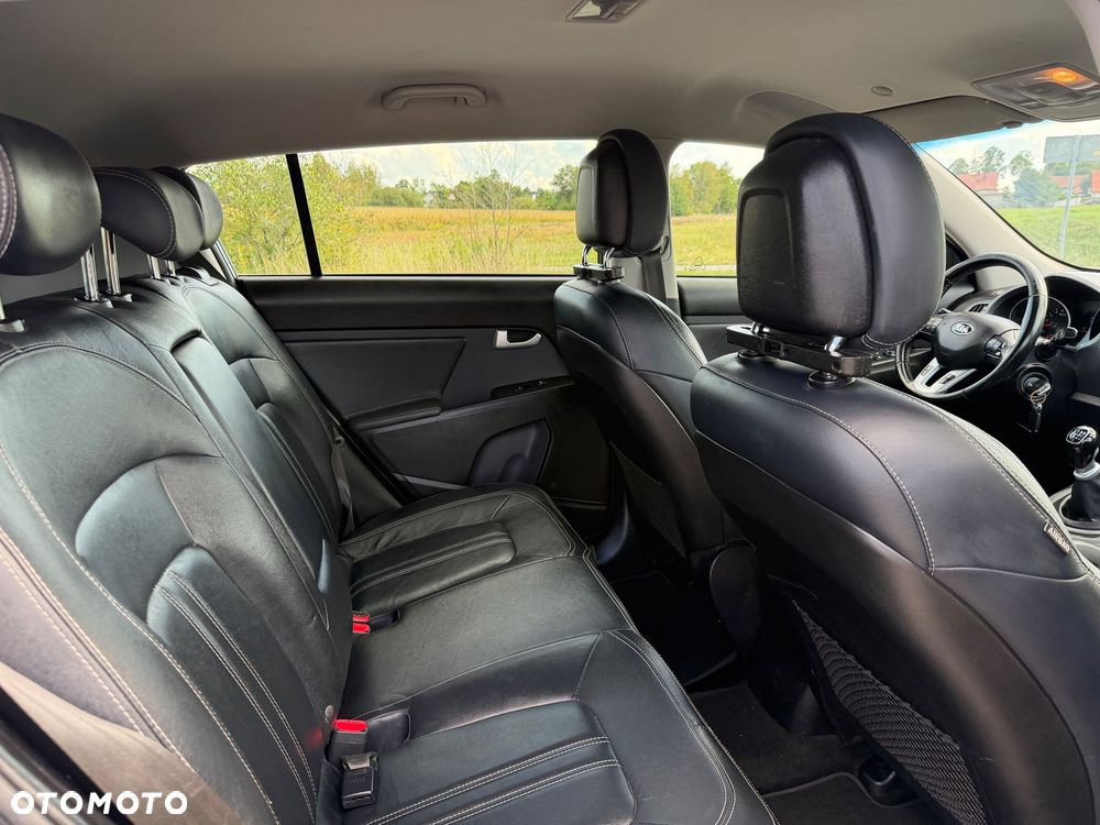 Kia Sportage 1.7 CRDI 2WD Spirit - 25