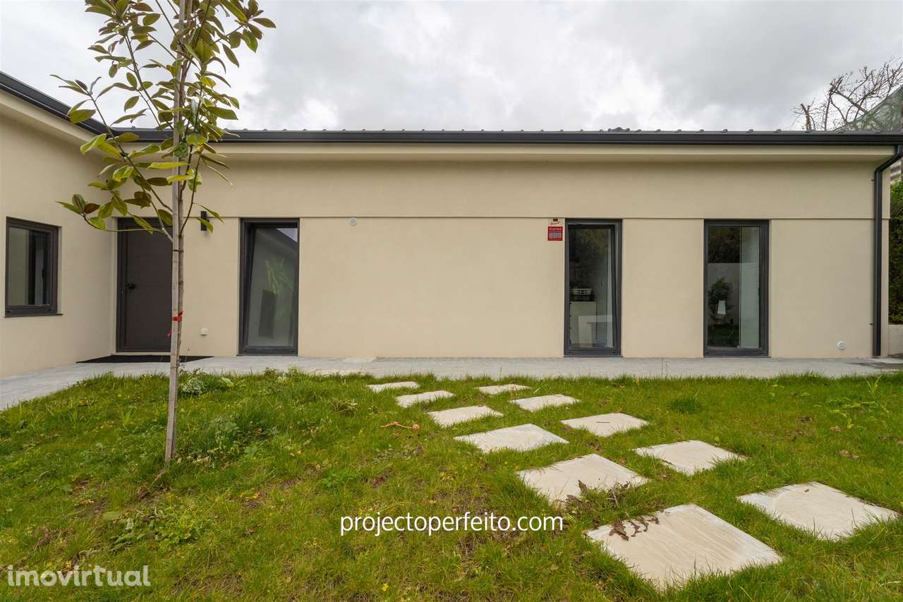 Moradia T3 Venda em Nogueira da Regedoura,Santa Maria da Feira - Grande imagem: 4/26