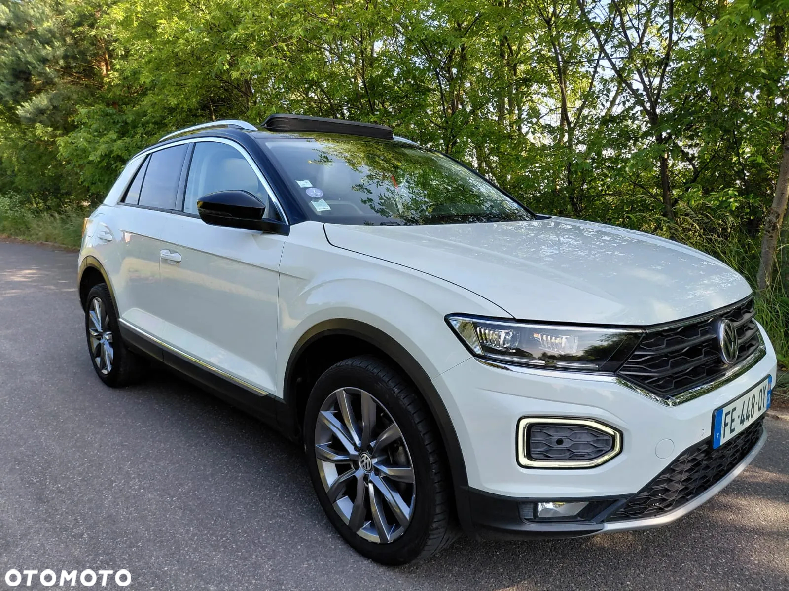 Volkswagen T-Roc - 16