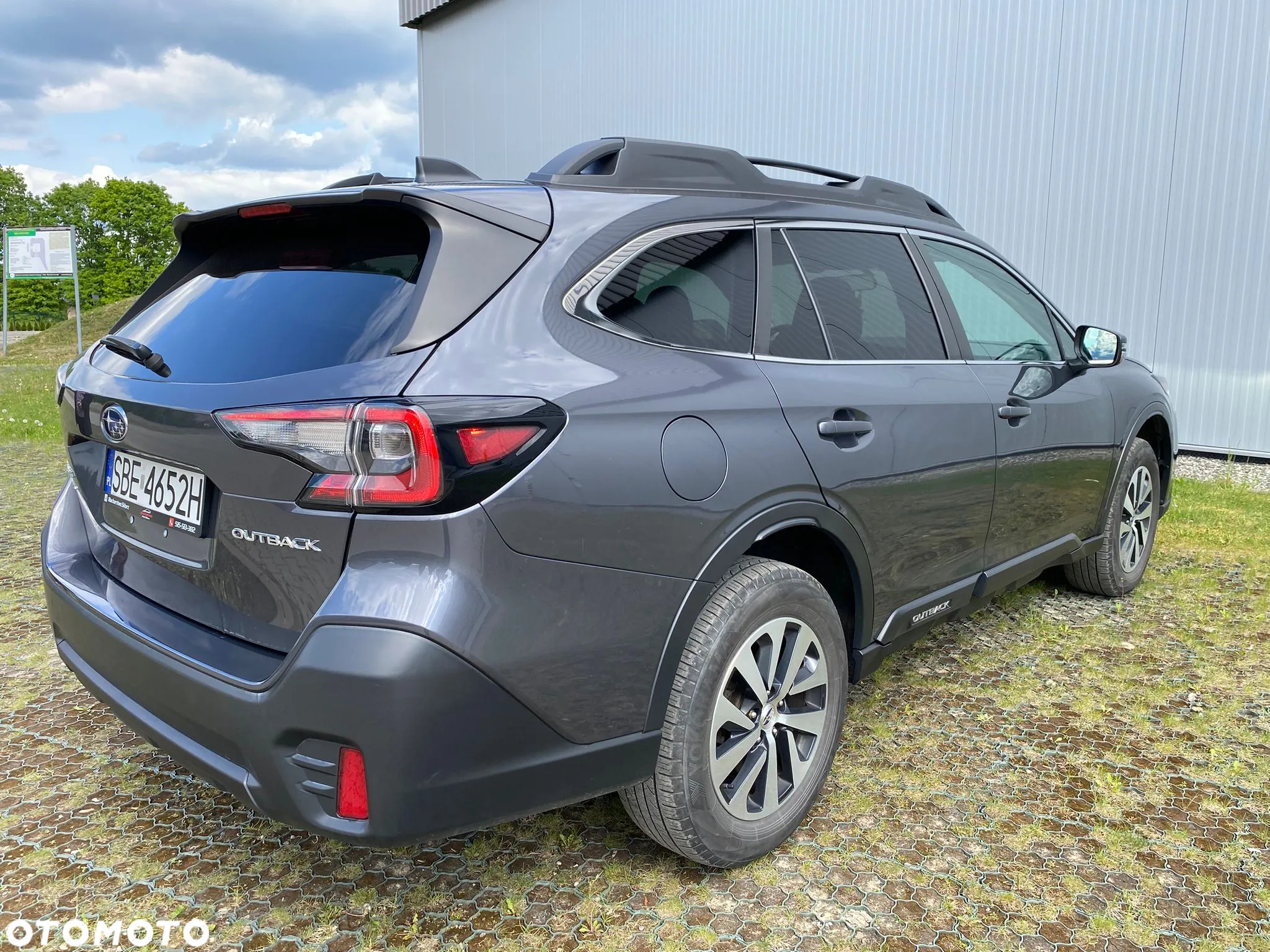 Subaru Outback 2.5i Active (EyeSight) Lineartronic - 12