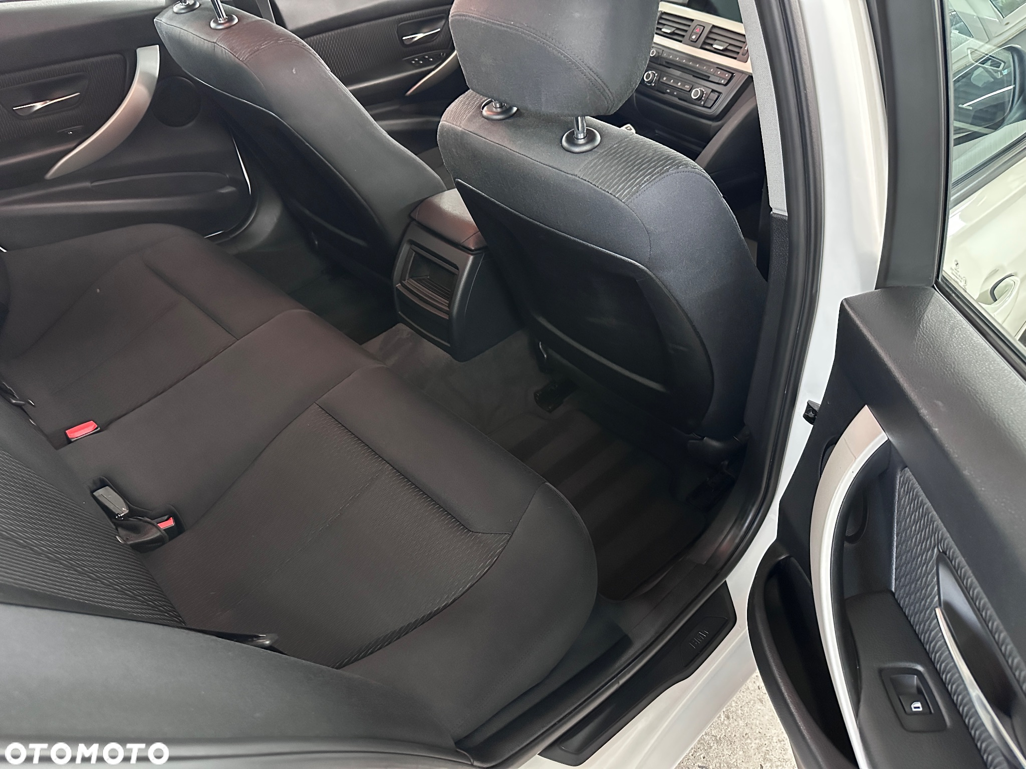 BMW Seria 3 316d Advantage - 15
