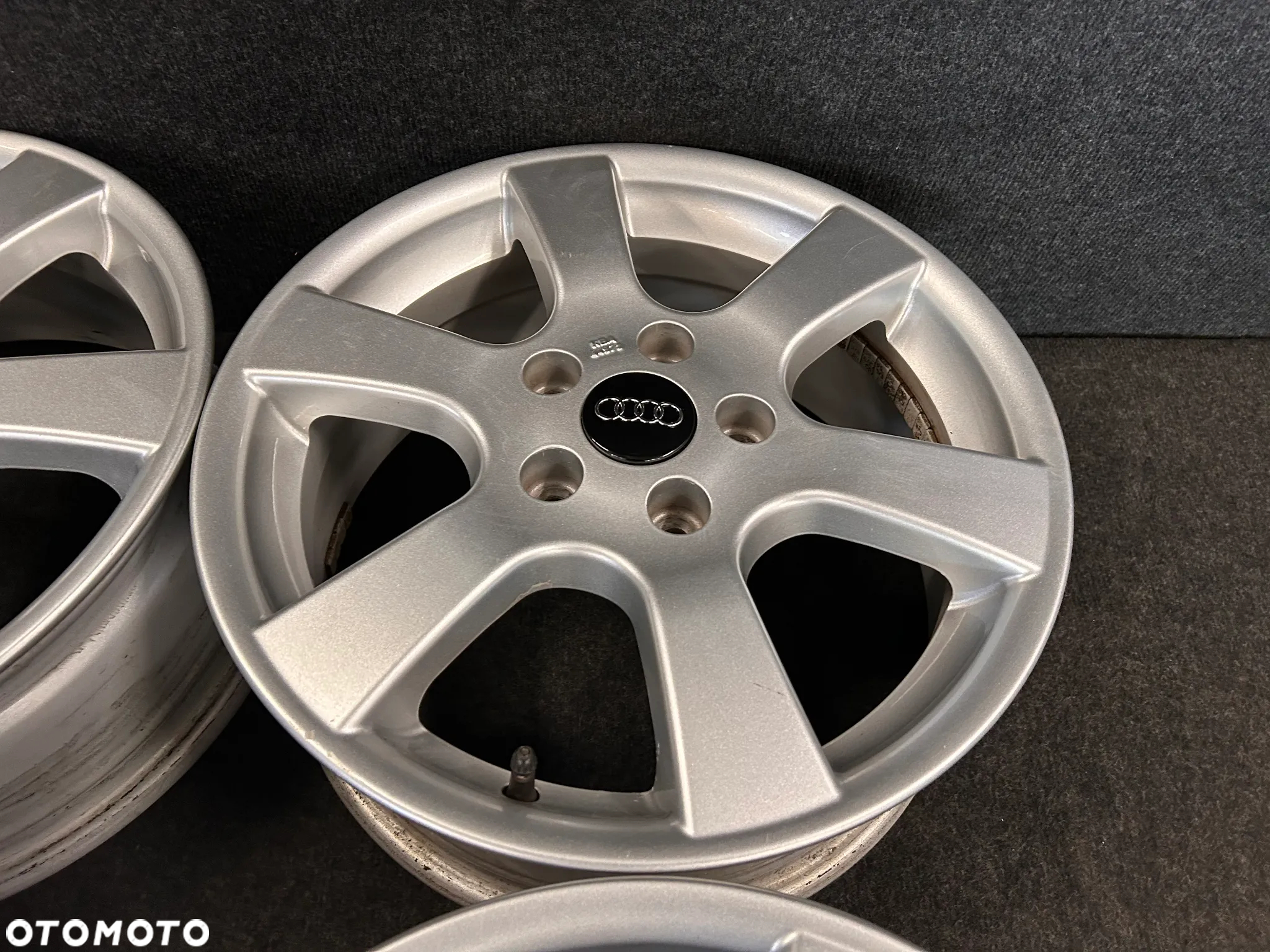Alufelgi Audi A3 8P0, 8V0, Q3, A4 B6, B7, VW Golf 5, 6, 7, Touran, Caddy 16 cali 5x112 4szt. Ładne! - 9