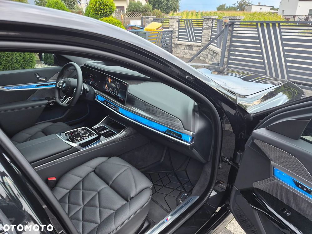 BMW Seria 7 - 7