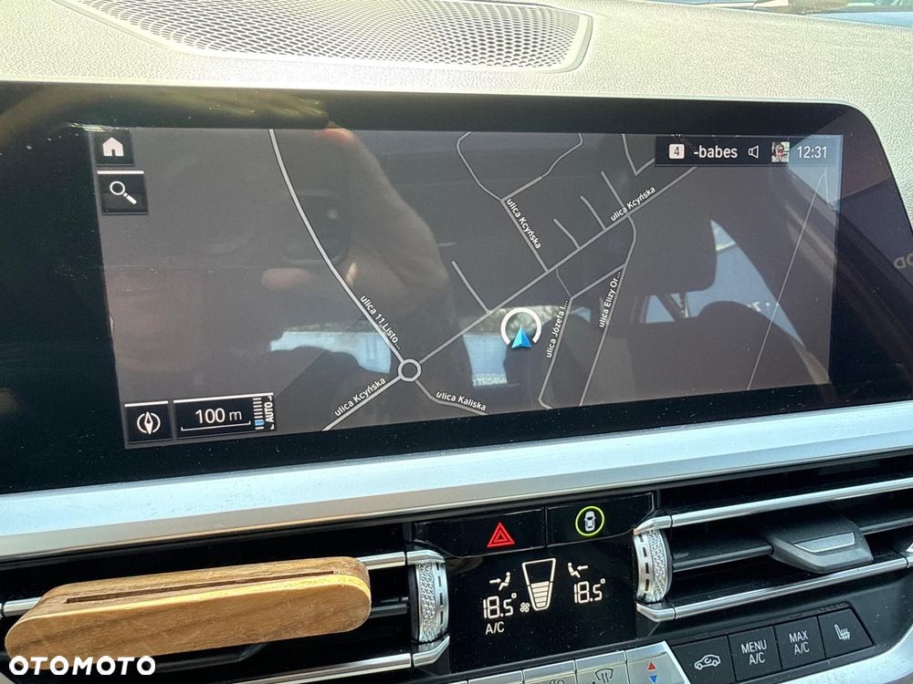 BMW Seria 3 330e M Sport sport - 27