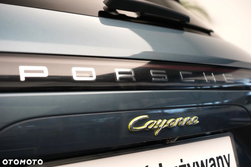 Porsche Cayenne - 13