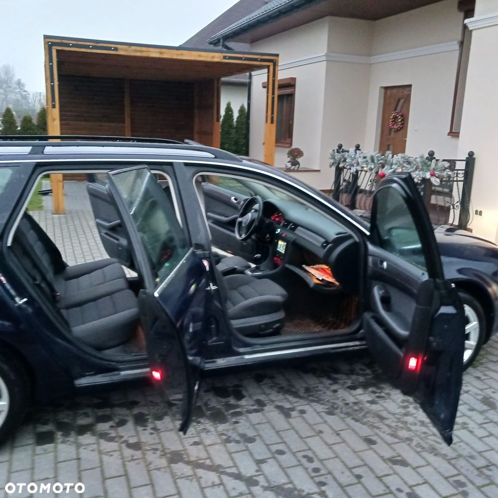 Audi A4 Avant 1.8T - 27
