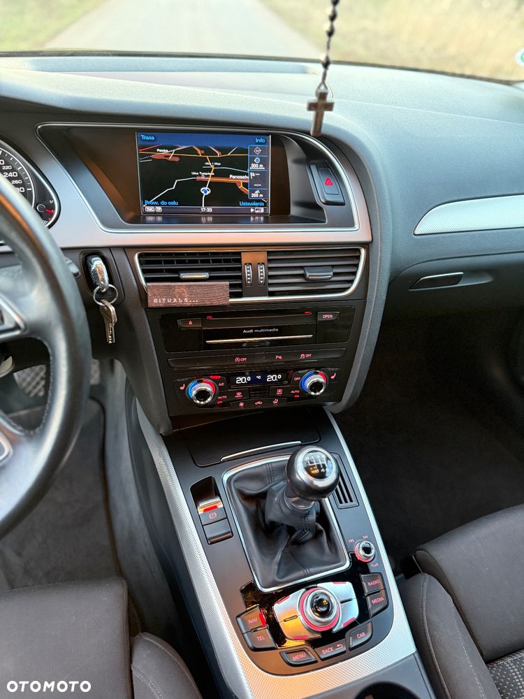 Audi A4 Avant 2.0 TDI ultra - 7
