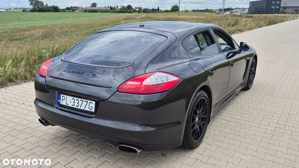 Porsche Panamera - 5