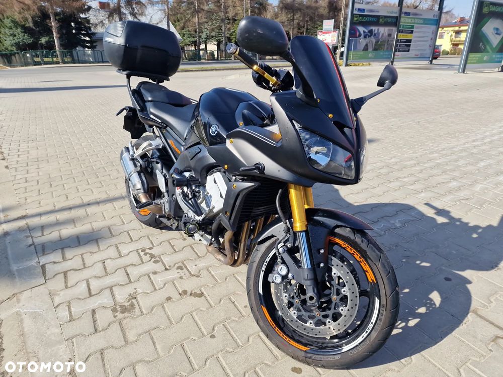 Yamaha FZ - 1