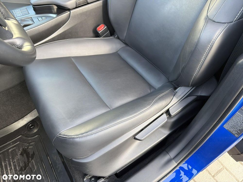 Lexus UX 200 GPF F Sport Design+ 2WD - 13