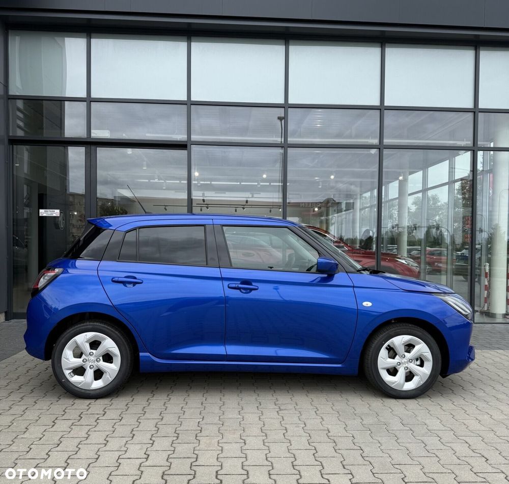 Suzuki Swift 1.2 Dualjet SHVS Premium Plus - 5