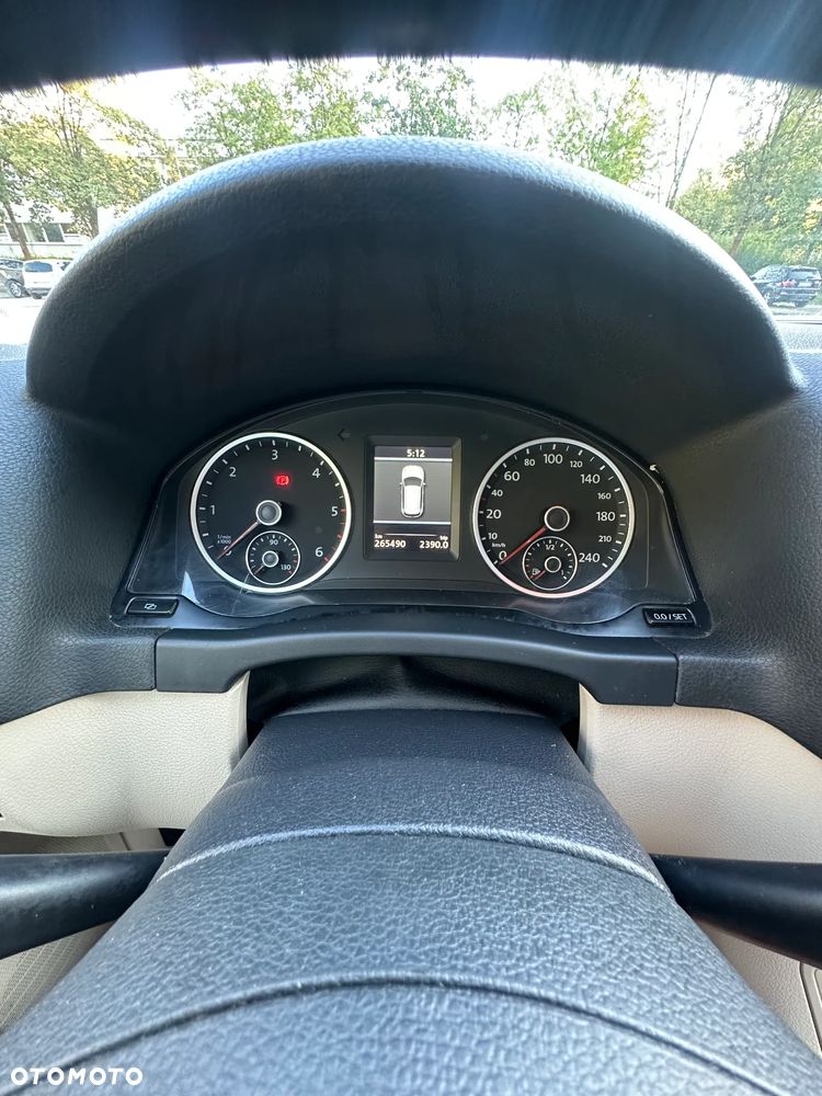 Volkswagen Tiguan 2.0 TDI DPF BlueMotion Technology Sport & Style - 20