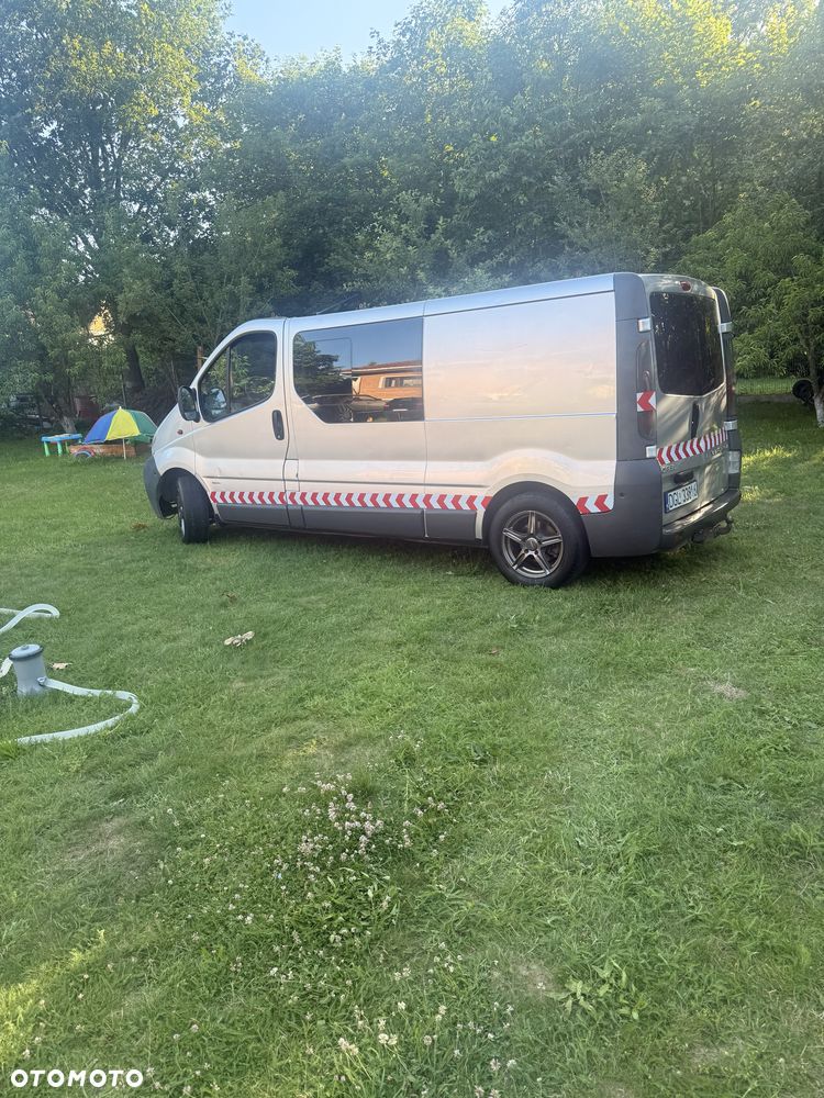 Opel Vivaro - 8