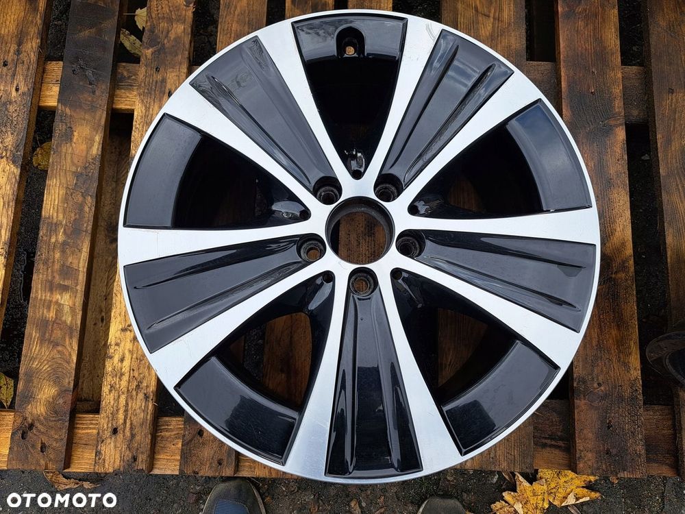 ORYG. MERCEDES E-KLASA 213 A213 18 A2134015300 9J TYŁ ET52.5 4128 4428 - 1