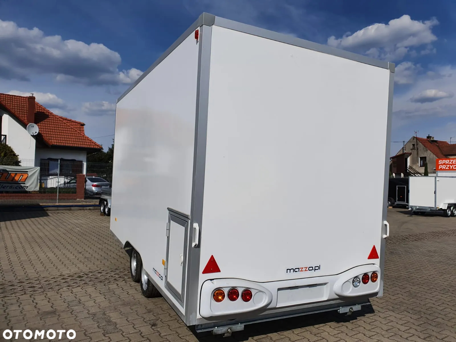 Niewiadów H20421HT DOSTAWA Przyczepa gastronomiczna handlowa 420x203x230cm DMC 2000kg - 9