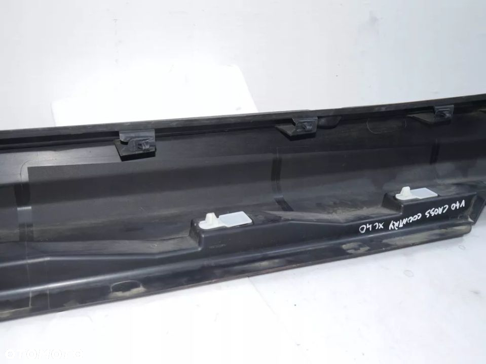 LISTWA PROGOWA PRAWA VOLVo xc40 2012 cross country - 5