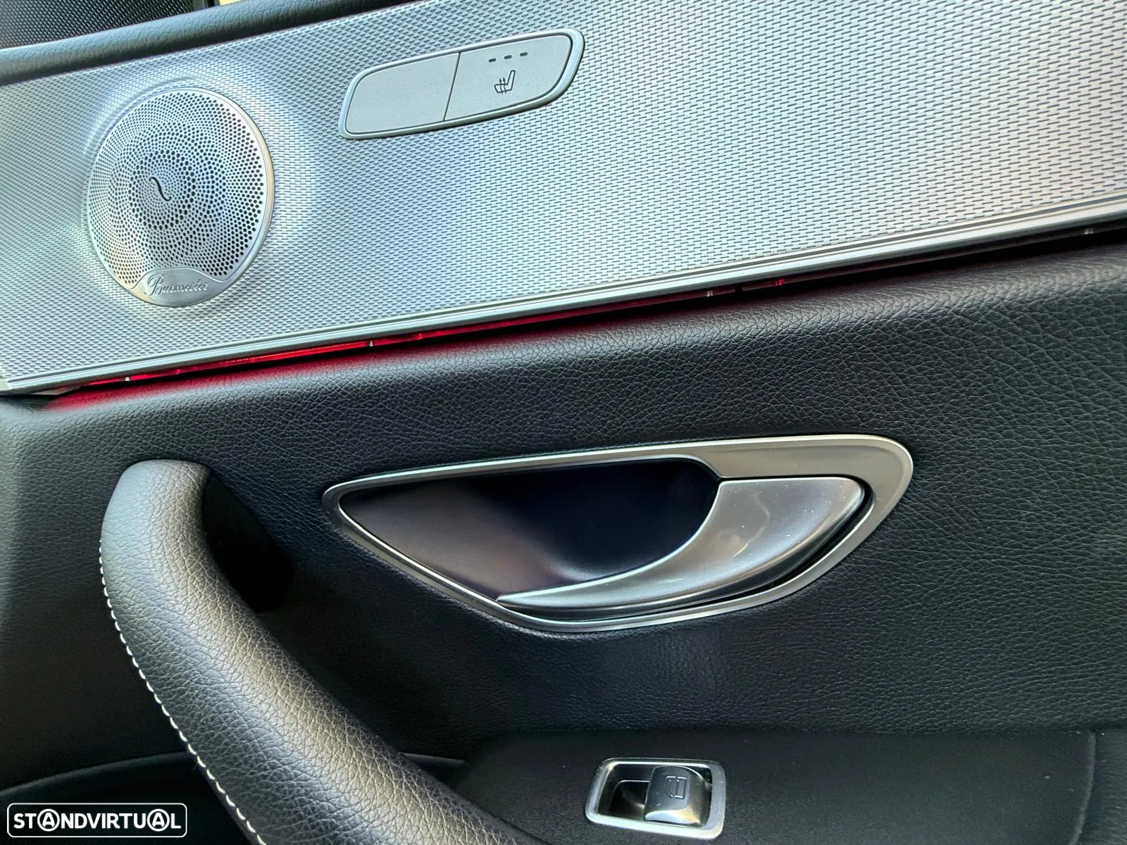 Mercedes-Benz E 200 d Exclusive Line - 24