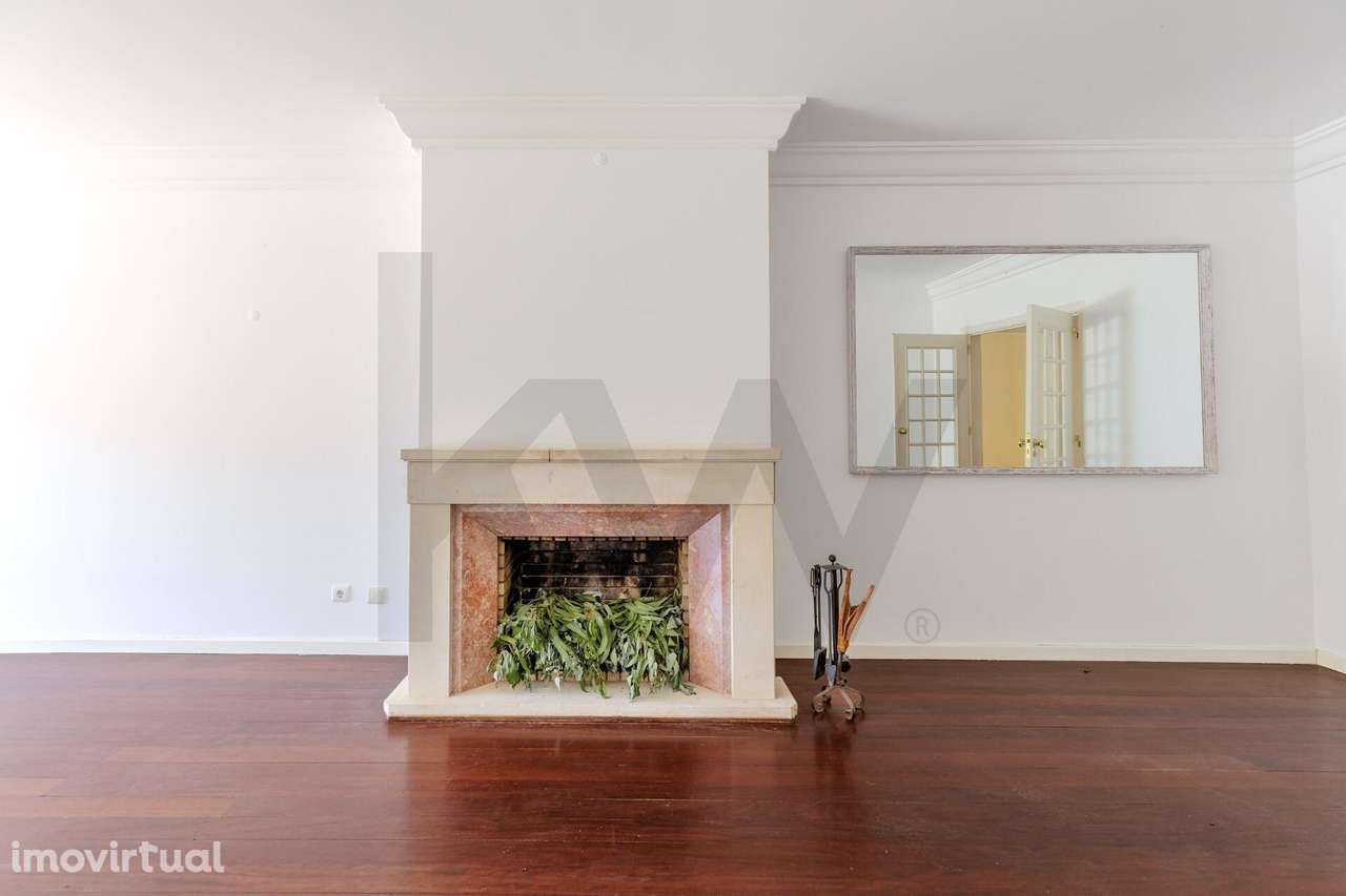 Apartamento T3 no Centro de Cascais | Amplas Áreas, Luz e Varandas | T - Grande imagem: 2/60