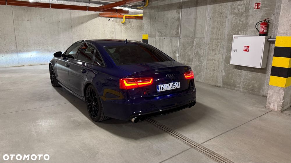 Audi S6 Limousine ver-4-0-tfsi-quattro-s-tronic - 11