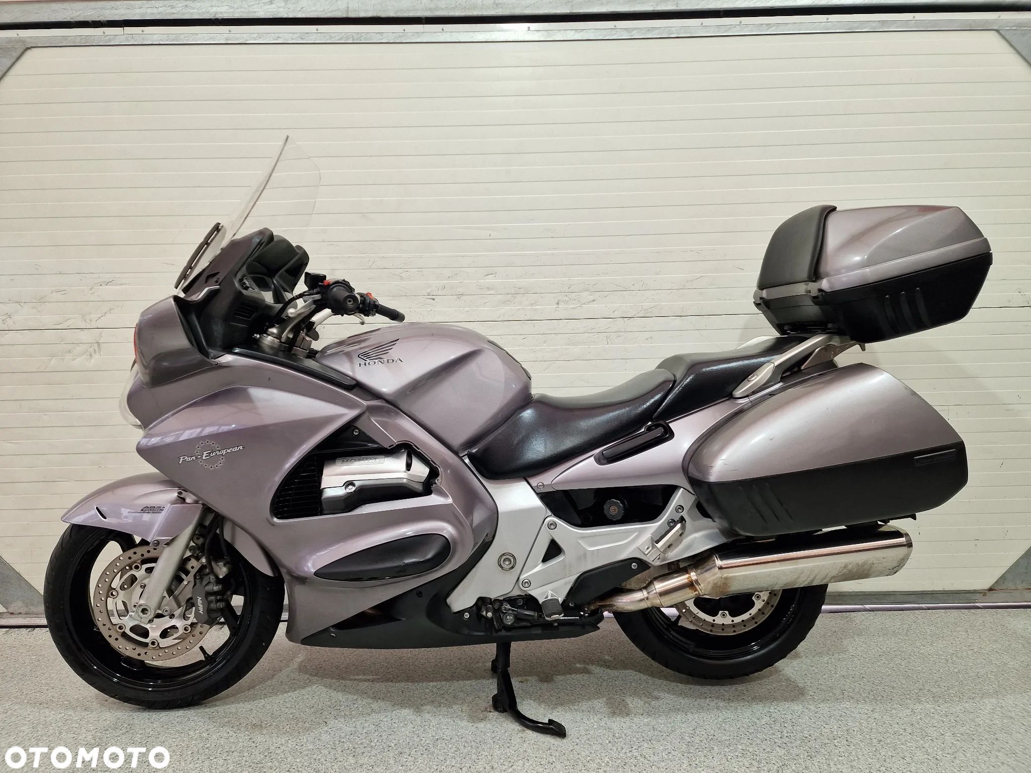 Honda ST - 1