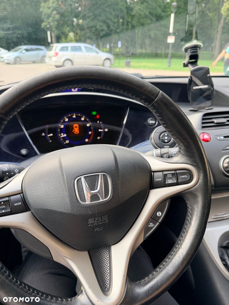 Honda Civic 1.8 Comfort - 11