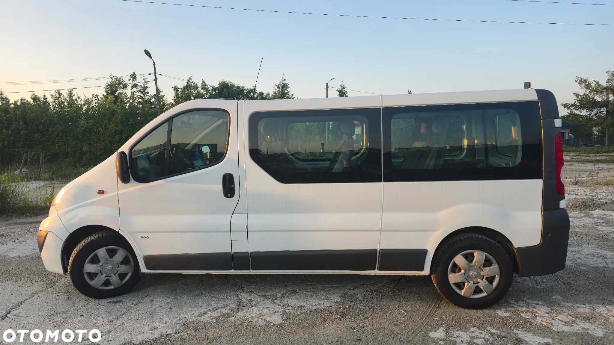 Opel Vivaro L2H1 2.9t - 7