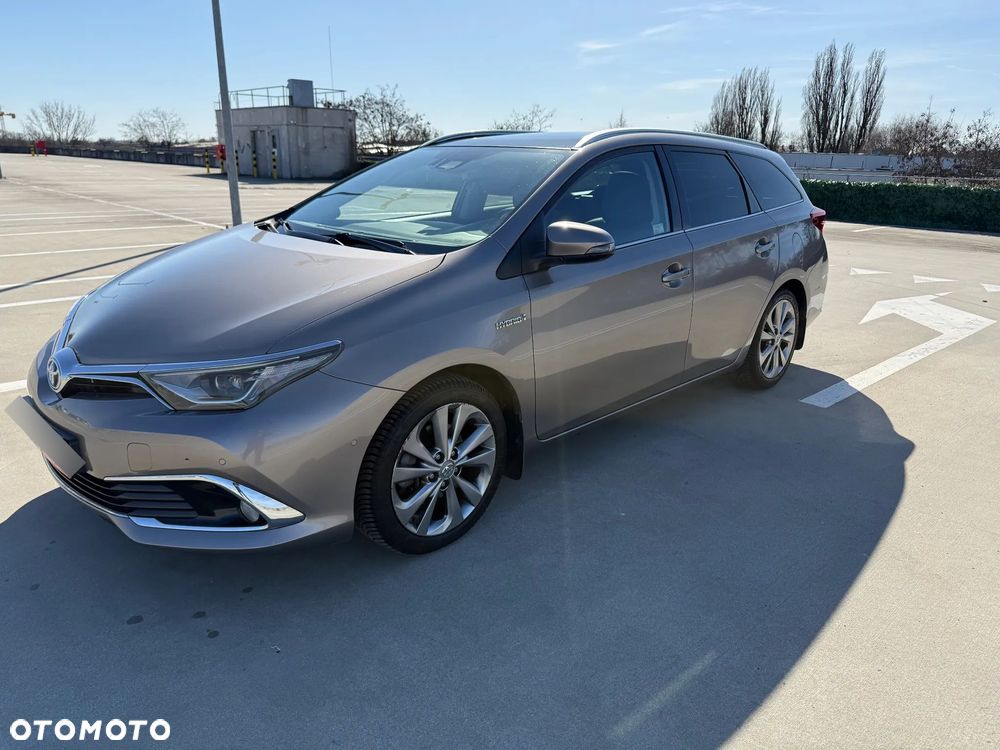 Toyota Auris - 2