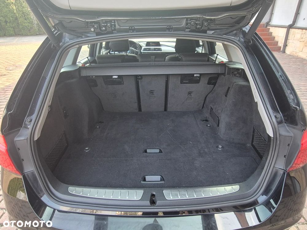 BMW Seria 3 318d Edition Luxury Line Purity - 25