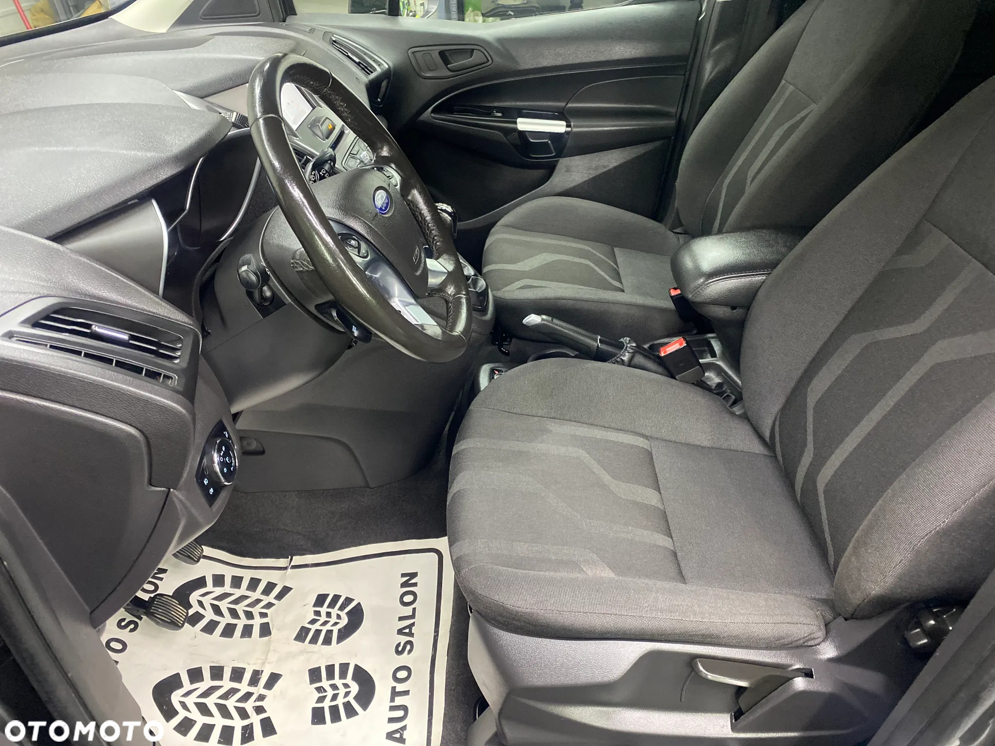 Ford Tourneo Connect 1.5 EcoBlue Start-Stop Trend - 6