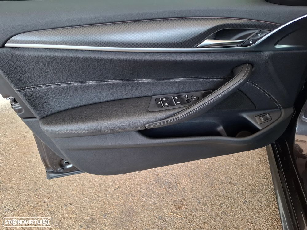 BMW 520 d Pack M Auto - 16