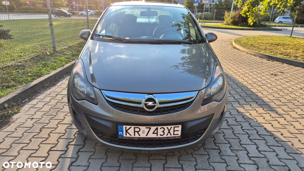 Opel Corsa - 1
