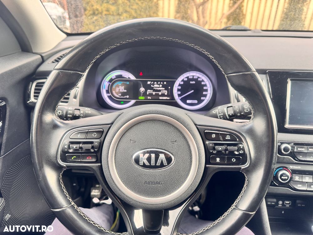 Kia Niro 1.6 GDI HEV 2WD OPF Aut. Edition 7 - 11