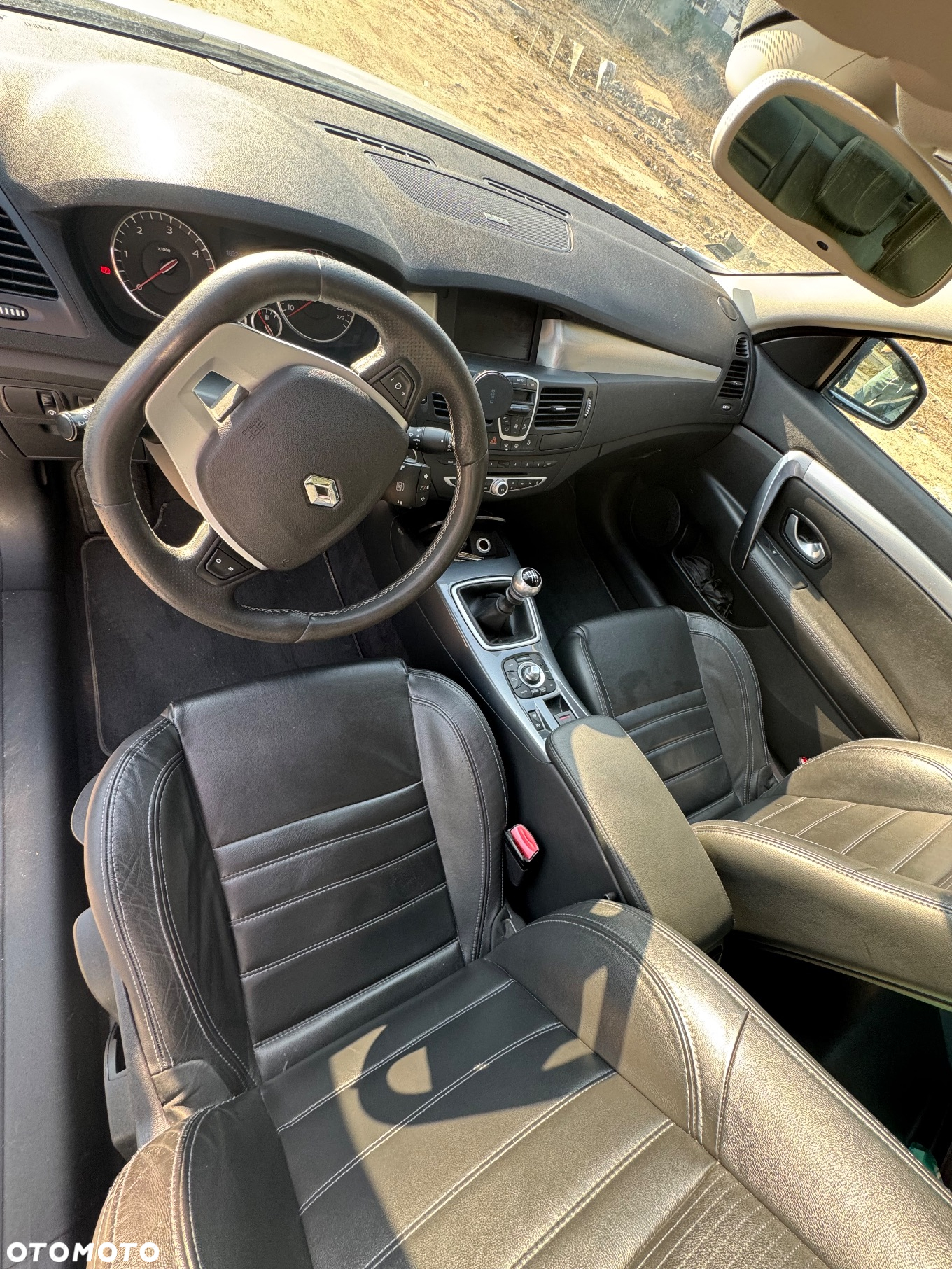 Renault Laguna Coupe 2.0 dCi FAP Dynamique - 16