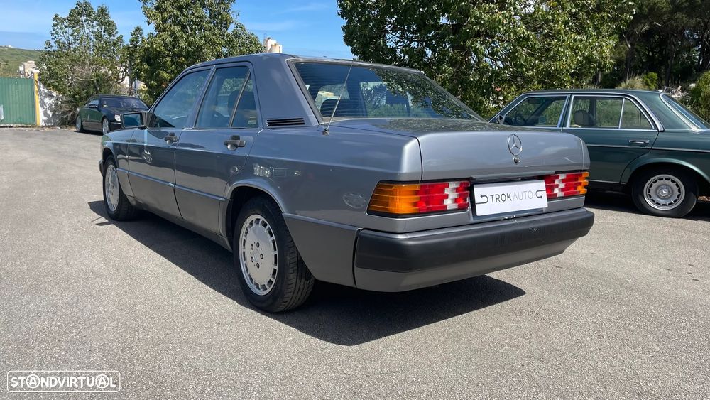 Mercedes-Benz 190 E 2.3 - 6