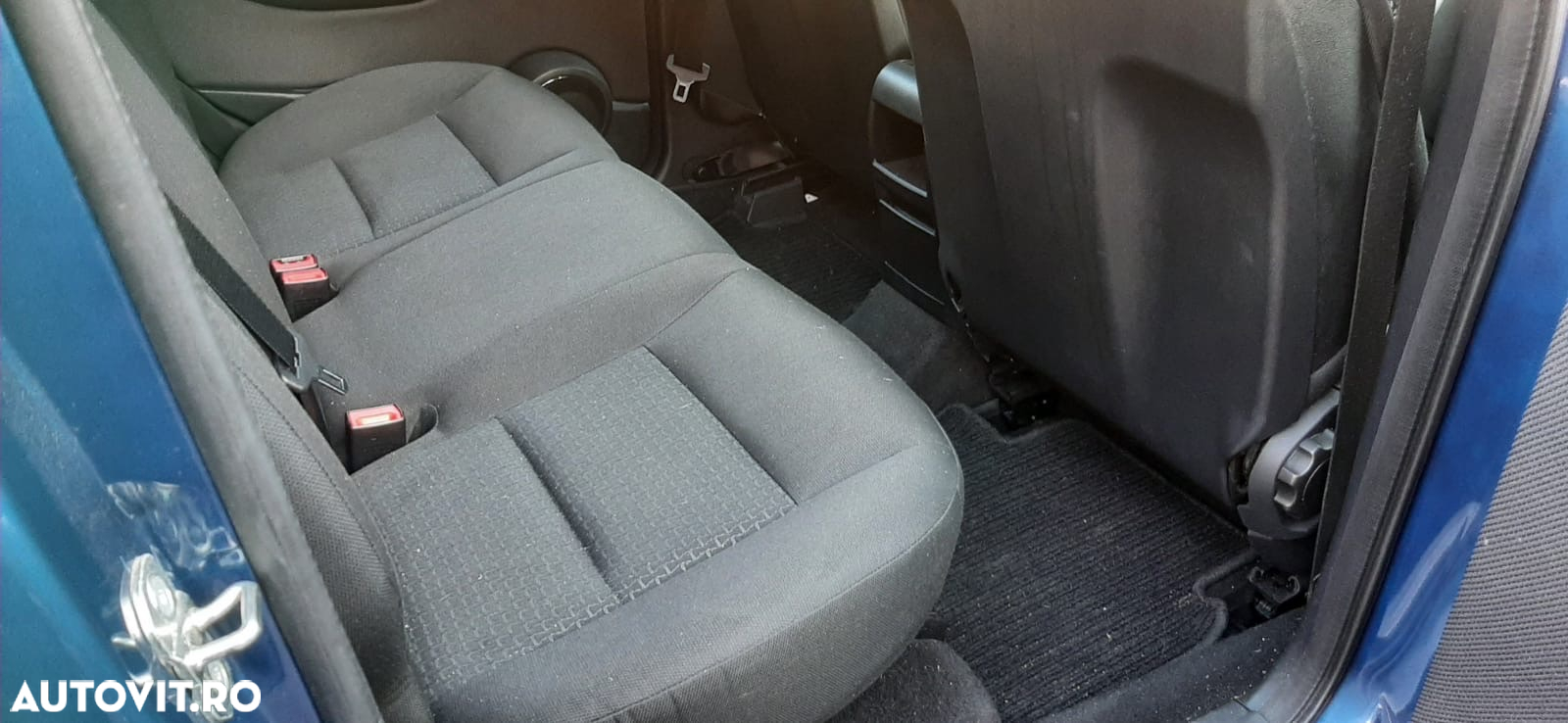 Mercedes-Benz B 180 CDI - 13