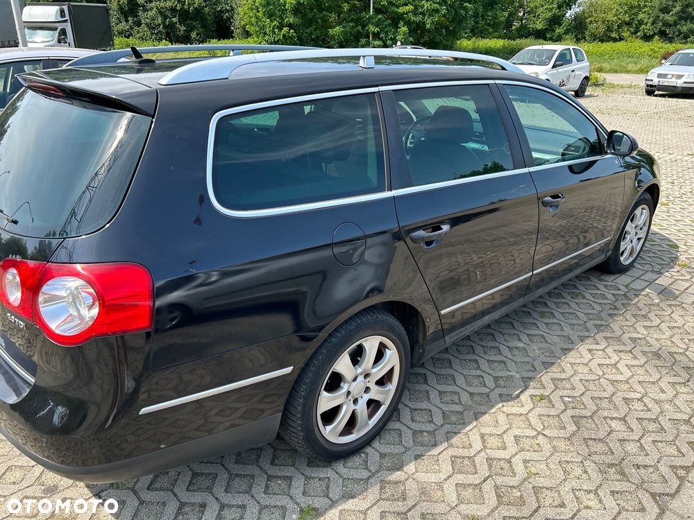 Volkswagen Passat - 16