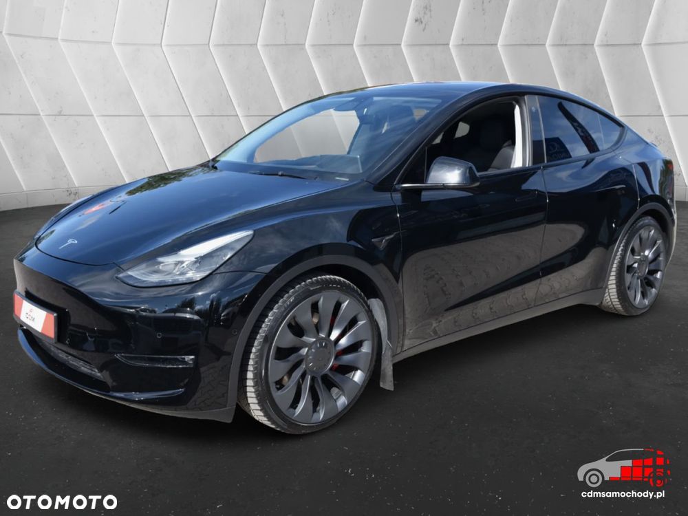 Tesla Model Y - 6