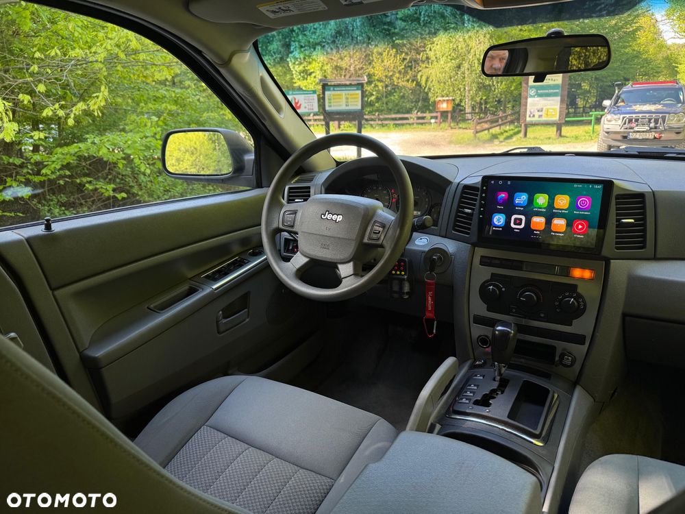 Jeep Grand Cherokee 3.7 4x4 Laredo - 12