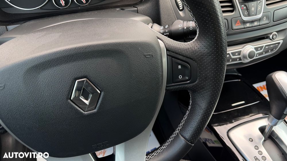 Renault Laguna dCi 150 FAP Aut. Initiale - 17